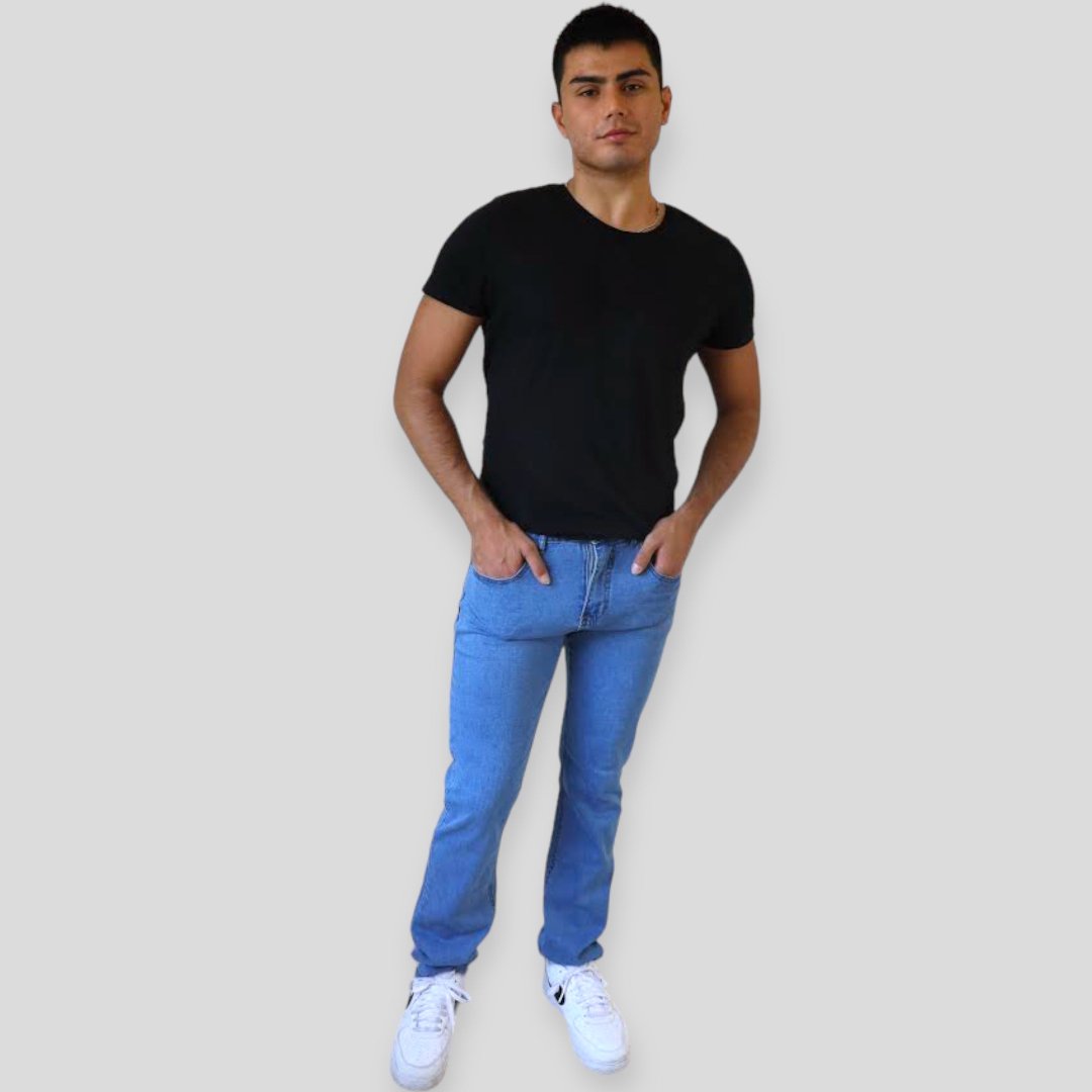 Jeans Hombre celeste recto elasticado