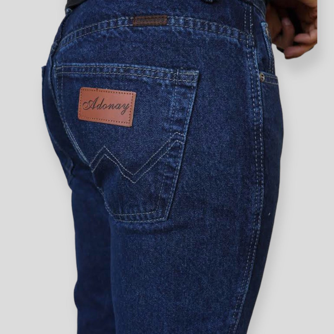 Jeans Hombre Azul clásico