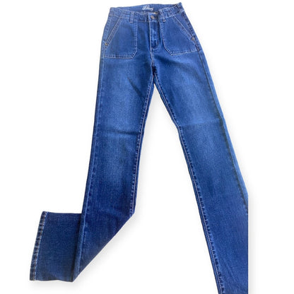 Jeans tiro alto semi pitillo azul